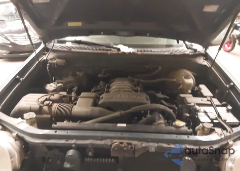 2006 Toyota Tundra Sr5 V8 from USA, damaged, VIN 5TBDT44106S546105